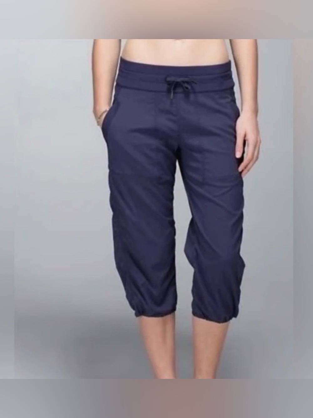 lululemon athletica Inkwell Dance Studio Crop Capri - Picture 7 of 7